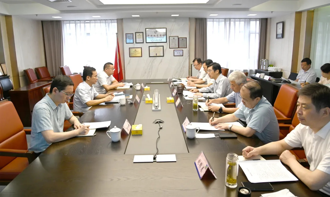 省國資委紀檢監察組組長陳金池督導檢查蘇鹽集團安全生產和疫情防控工作 省國資委紀檢監察組組長陳金池督導檢查蘇鹽集團安全生產和疫情防控工作