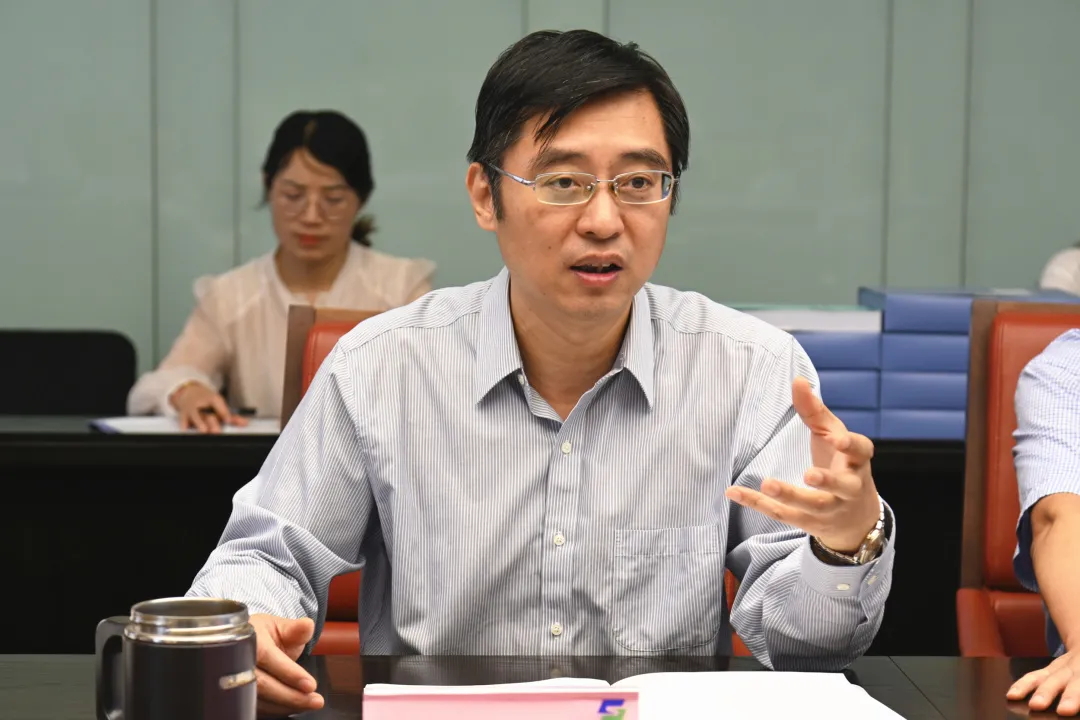 省國資委紀檢監察組組長陳金池督導檢查蘇鹽集團安全生產和疫情防控工作 省國資委紀檢監察組組長陳金池督導檢查蘇鹽集團安全生產和疫情防控工作