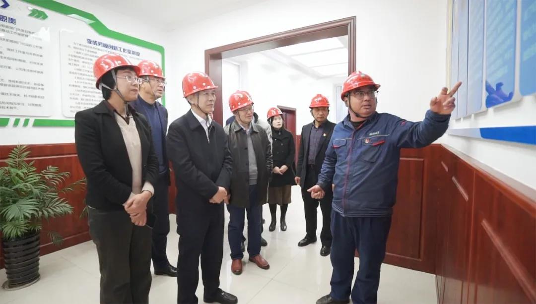 省國資委黨委黨史學習教育第三指導組蒞臨蘇鹽集團調研指導工作 省國資委黨委黨史學習教育第三指導組蒞臨蘇鹽集團調研指導工作