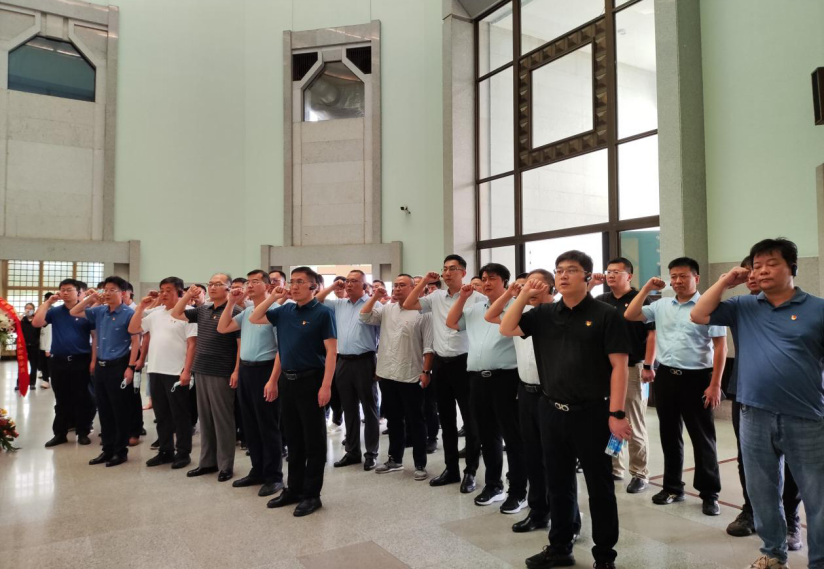 深刻領悟“兩個確立”決定性意義 堅決擔起“勇挑大梁”重大責任——蘇鹽集團“迎接二十大,勇擔新使命”主題教育培訓班綜述 深刻領悟“兩個確立”決定性意義 堅決擔起“勇挑大梁”重大責任——蘇鹽集團“迎接二十大,勇擔新使命”主題教育培訓班綜述